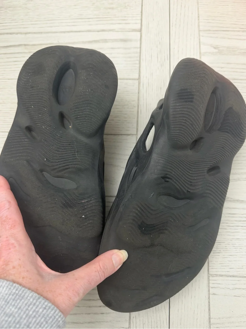 Black Yeezy Adidas Foam Slip-On Clog Shoes in Black